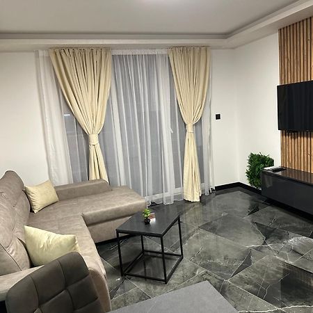 Ka Apartment Luxury 1 卡赞勒克 外观 照片